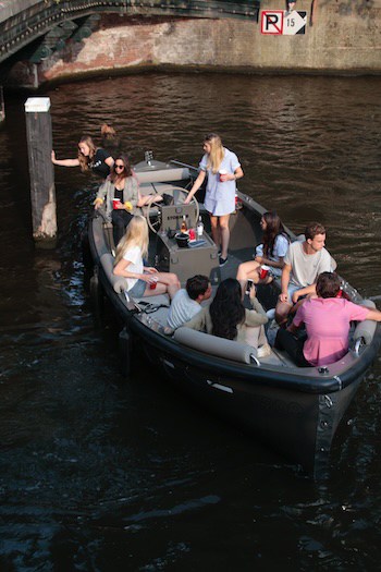 Romantic cruise for two